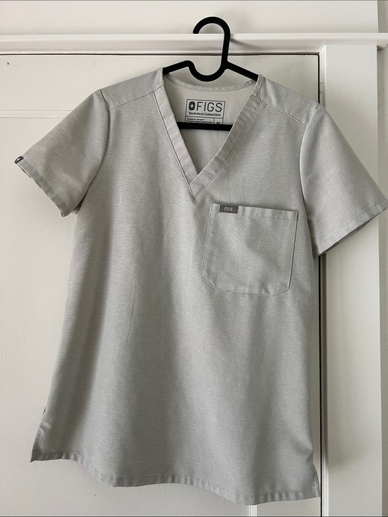 Figs Tops - Figs Catarina Scrub Top - Space Grey